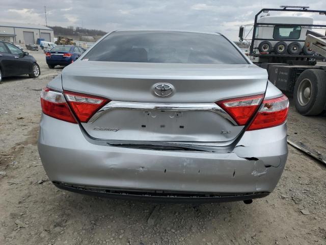4T4BF1FK7FR482524 - 2015 TOYOTA CAMRY LE SILVER photo 6