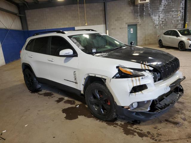 1C4PJLCB1JD542499 - 2018 JEEP CHEROKEE LATITUDE WHITE photo 4