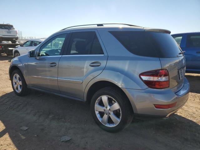 4JGBB8GB4BA725988 - 2011 MERCEDES-BENZ ML 350 4MATIC GRAY photo 2