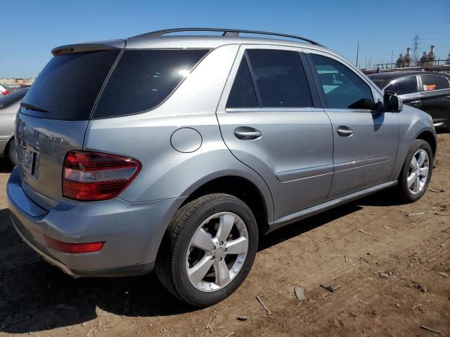 4JGBB8GB4BA725988 - 2011 MERCEDES-BENZ ML 350 4MATIC GRAY photo 3