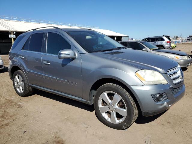 4JGBB8GB4BA725988 - 2011 MERCEDES-BENZ ML 350 4MATIC GRAY photo 4