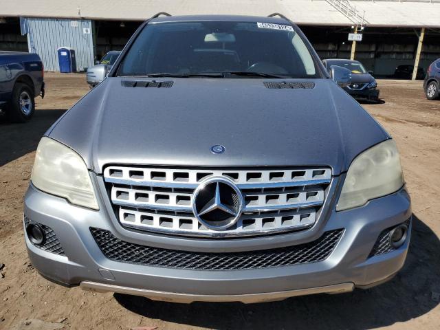 4JGBB8GB4BA725988 - 2011 MERCEDES-BENZ ML 350 4MATIC GRAY photo 5