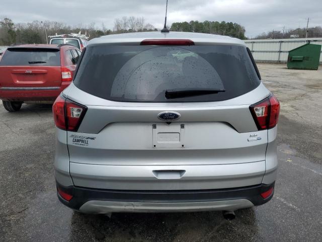 1FMCU9GD8KUC04048 - 2019 FORD ESCAPE SE SILVER photo 6