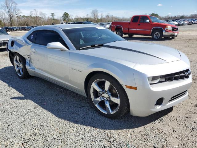 2G1FB1E34D9106730 - 2013 CHEVROLET CAMARO LT SILVER photo 4