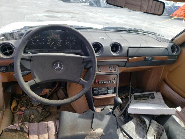 WDBAB53A7FA266164 - 1985 MERCEDES-BENZ 300 CDT WHITE photo 8