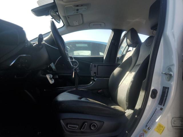 JTDKARFPXJ3079207 - 2018 TOYOTA PRIUS PRIM თეთრი ფოტო 7