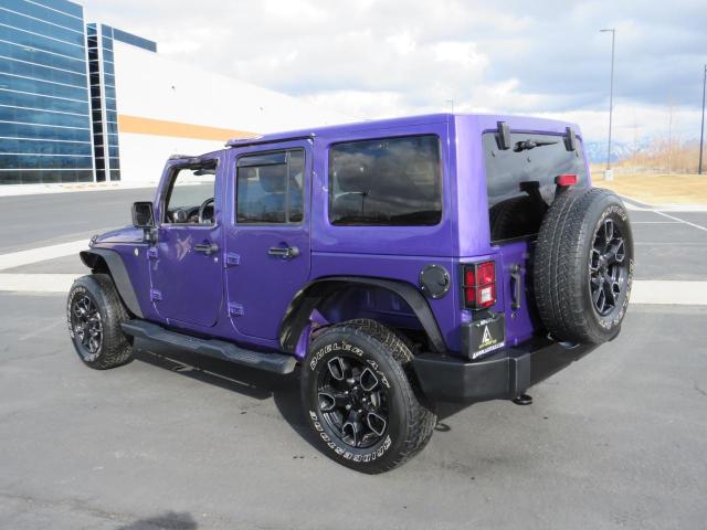 1C4BJWEG7JL851002 - 2018 JEEP WRANGLER U SAHARA PURPLE photo 4