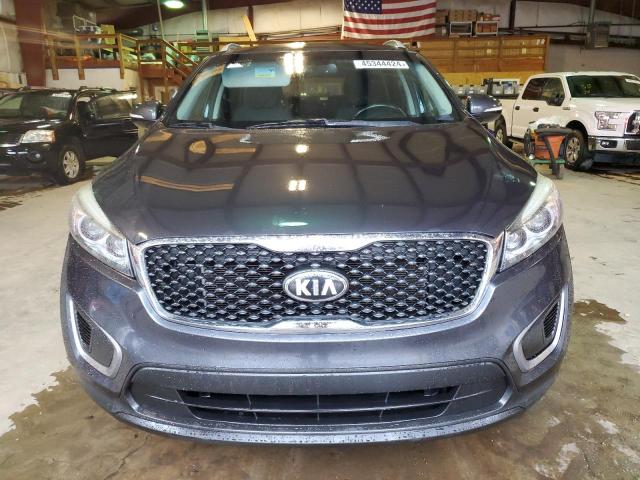 5XYPG4A55GG100885 - 2016 KIA SORENTO LX GRAY photo 5