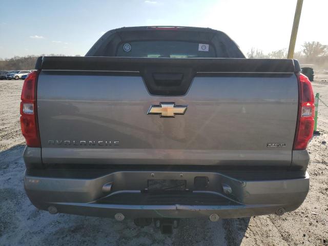 3GNFK320X9G144349 - 2009 CHEVROLET AVALANCHE K1500 LTZ GRAY photo 6