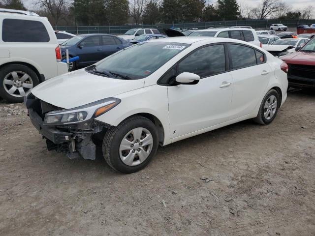 3KPFK4A75HE014387 - 2017 KIA FORTE LX WHITE photo 1