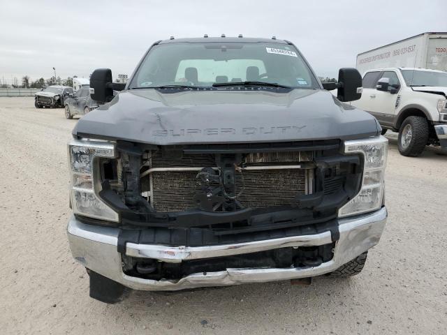 1FT8W2BT9NED52346 - 2022 FORD F250 SUPER DUTY GRAY photo 5