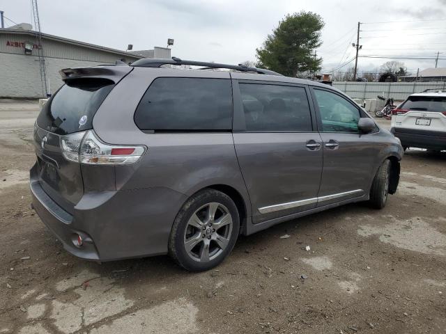 5TDXZ3DC6JS941896 - 2018 TOYOTA SIENNA SE GRAY photo 3