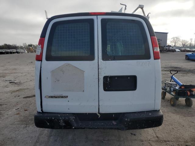 1GCWGBFF8H1110247 - 2017 CHEVROLET EXPRESS G2 WHITE photo 6