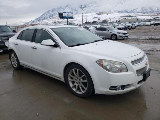 1G1ZE5E70BF376895 - 2011 CHEVROLET MALIBU LTZ თეთრი ფოტო 4