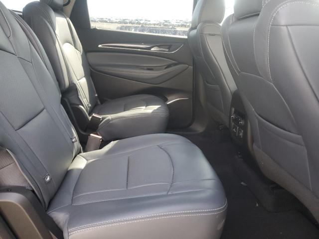 5GAERBKW5JJ240117 - 2018 BUICK ENCLAVE ESSENCE 红色 照片 11