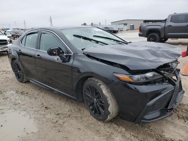 4T1T11AK3RU859388 - 2024 TOYOTA CAMRY SE NIGHT SHADE BLACK photo 4