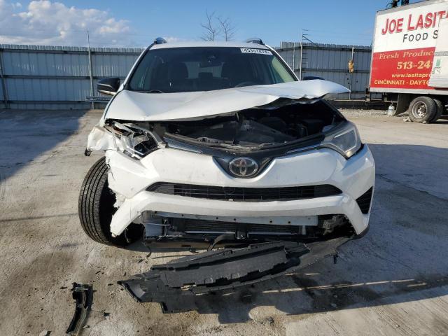 2T3BFREV9HW605996 - 2017 TOYOTA RAV4 LE WHITE photo 5