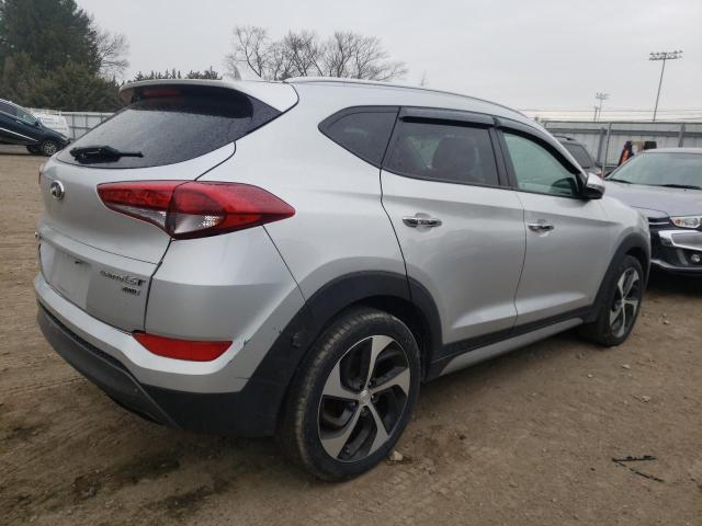 KM8J3CA21JU832594 - 2018 HYUNDAI TUCSON VALUE SILVER photo 3