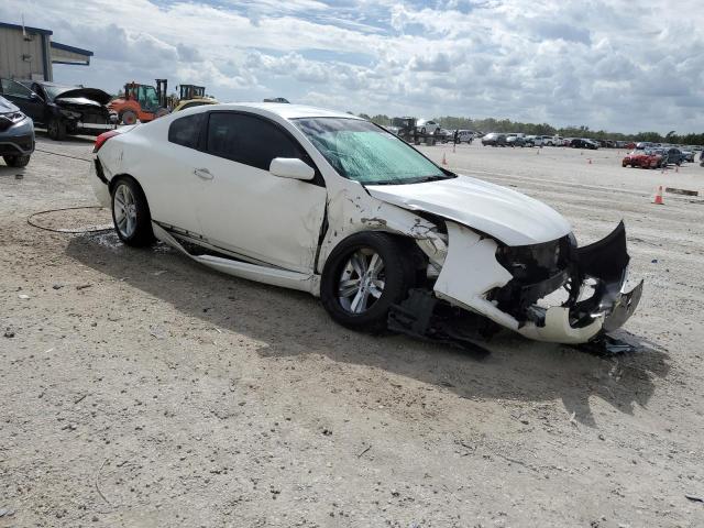 1N4AL2EP0BC123253 - 2011 NISSAN ALTIMA S WHITE photo 4