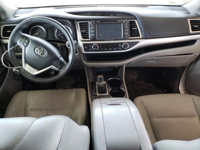 5TDKKRFH6GS163294 - 2016 TOYOTA HIGHLANDER XLE WHITE photo 8