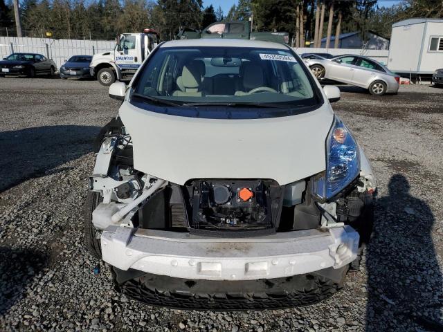 JN1AZ0CP9CT015668 - 2012 NISSAN LEAF SV WHITE photo 5