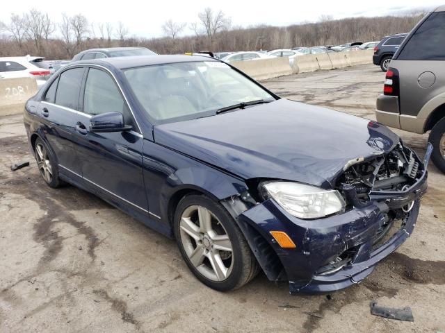 WDDGF5EB5BR158519 - 2011 MERCEDES-BENZ C 300 BLUE photo 4