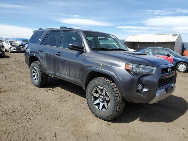 JTEBU5JR1J5575926 - 2018 TOYOTA 4RUNNER SR5/SR5 PREMIUM 灰色 照片 4