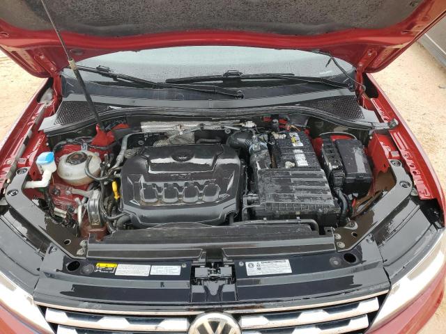 3VV2B7AX4JM085366 - 2018 VOLKSWAGEN TIGUAN SE MAROON photo 11