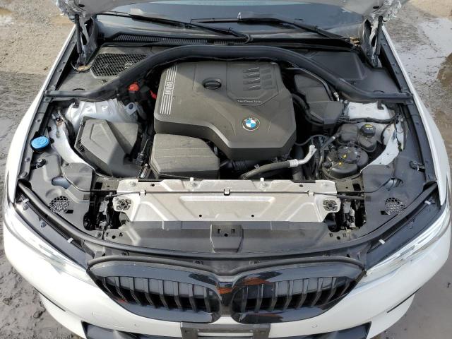 WBA5R7C54KAJ79861 - 2019 BMW 330XI WHITE photo 11