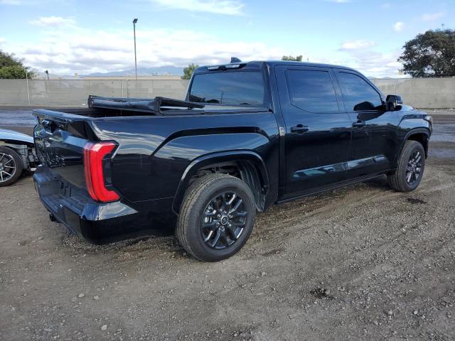 5TFNA5DB8PX070701 - 2023 TOYOTA TUNDRA CREWMAX PLATINUM Schwarz Foto 3