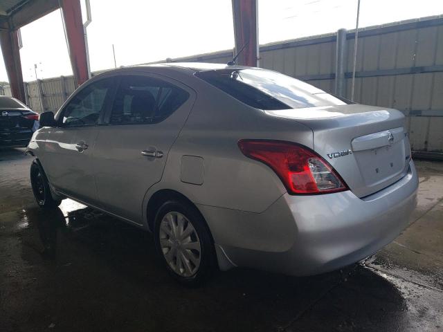 3N1CN7AP1CL931202 - 2012 NISSAN VERSA S SILVER photo 2