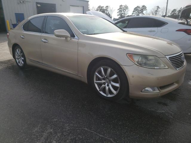 JTHBL46F685061806 - 2008 LEXUS LS 460 GOLD photo 4