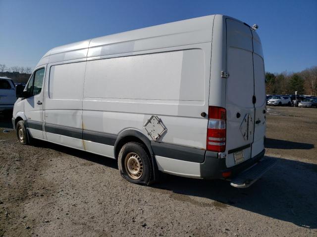 WD3PE8DE0E5895708 - 2014 MERCEDES-BENZ SPRINTER 2500 WHITE photo 2