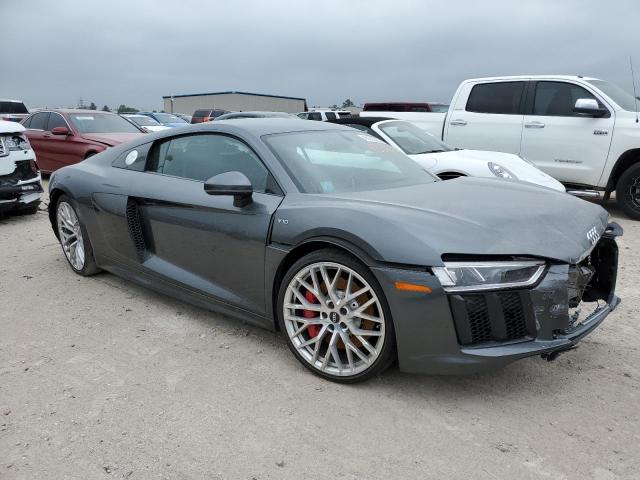 WUAEAAFX8H7903063 - 2017 AUDI R8 5.2 QUATTRO GRAY photo 4