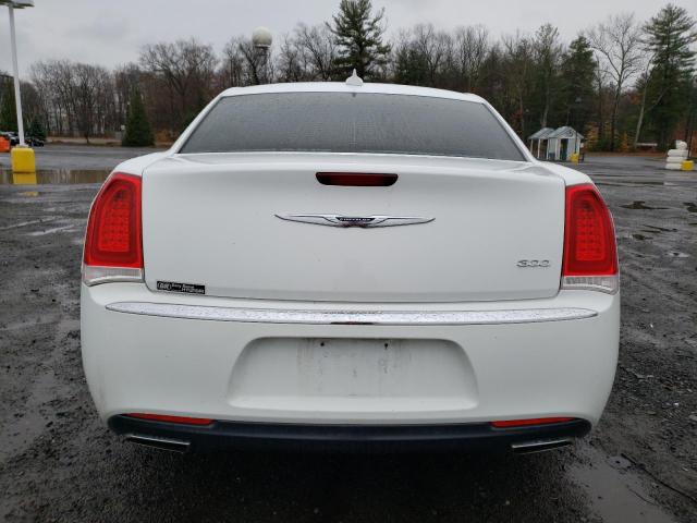 2C3CCAAG4FH838000 - 2015 CHRYSLER 300 LIMITED WHITE photo 6