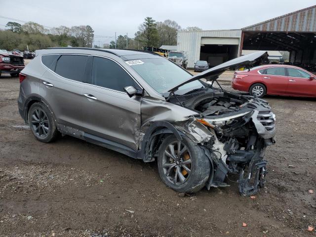 5XYZU3LB9HG446969 - 2017 HYUNDAI SANTA FE S GRAY photo 4