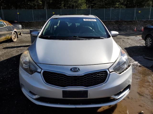 KNAFZ4A89G5598062 - 2016 KIA FORTE EX SILVER photo 5