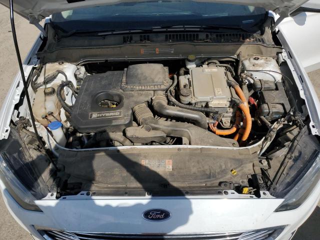 3FA6P0LU9LR113055 - 2020 FORD FUSION SE WHITE photo 11