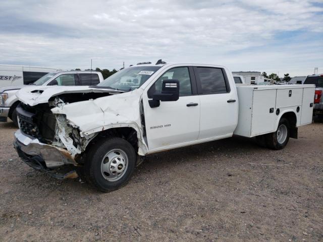 1GB4WRE74NF176228 - 2022 CHEVROLET SILVERADO C3500 WHITE photo 1