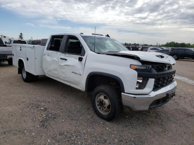 1GB4WRE74NF176228 - 2022 CHEVROLET SILVERADO C3500 WHITE photo 4