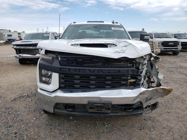 1GB4WRE74NF176228 - 2022 CHEVROLET SILVERADO C3500 WHITE photo 5