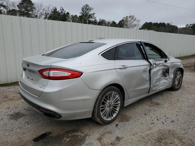 3FA6P0H96GR175846 - 2016 FORD FUSION SE SILVER photo 3