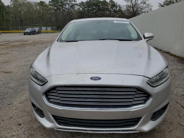 3FA6P0H96GR175846 - 2016 FORD FUSION SE SILVER photo 5