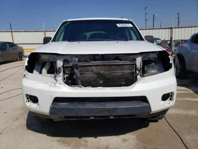 5FNYF3H44BB017334 - 2011 HONDA PILOT EX WHITE photo 5