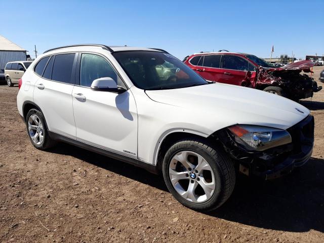WBAVM1C51EVW53855 - 2014 BMW X1 SDRIVE28I WHITE photo 4
