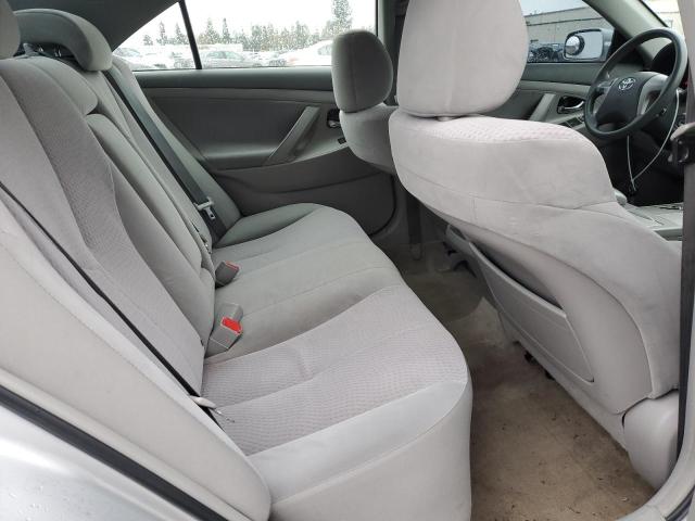 4T1BF3EK8BU130067 - 2011 TOYOTA CAMRY BASE SILVER photo 10