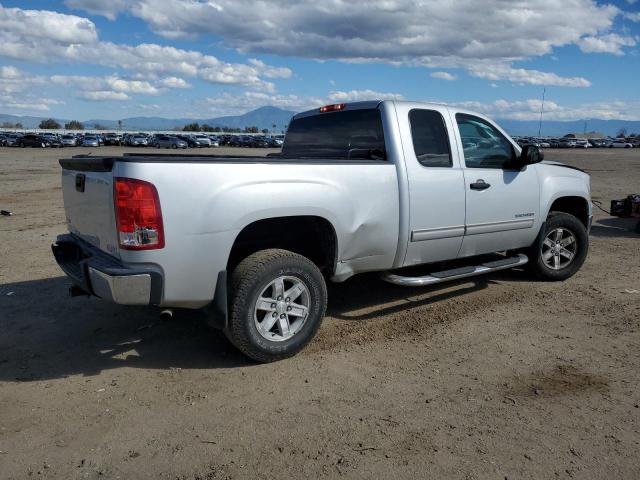 1GTR1VE0XBZ426237 - 2011 GMC SIERRA C1500 SLE SILVER photo 3