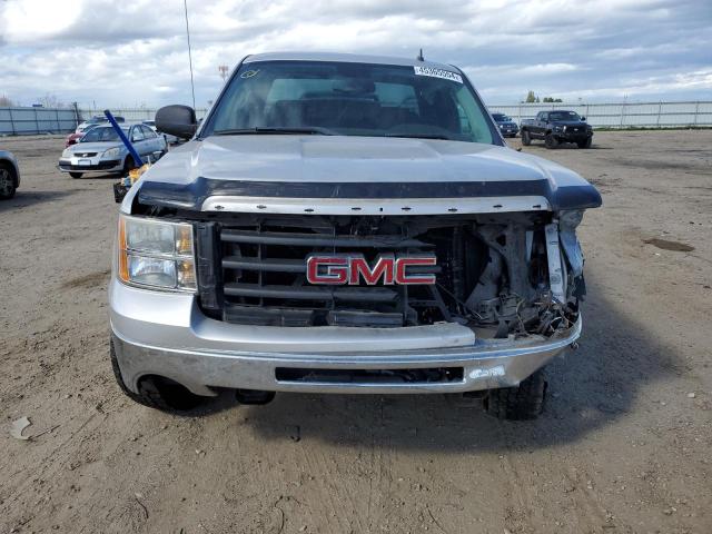 1GTR1VE0XBZ426237 - 2011 GMC SIERRA C1500 SLE SILVER photo 5