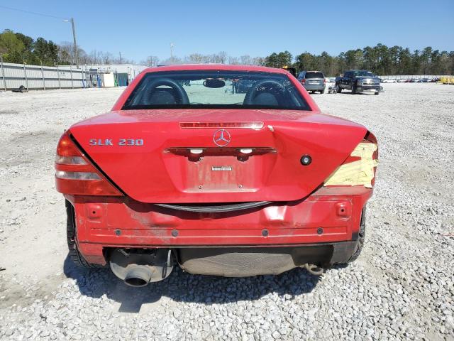 WDBKK47F7XF085672 - 1999 MERCEDES-BENZ SLK 230 KOMPRESSOR RED photo 6