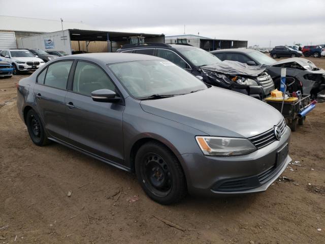 3VWD17AJ2EM266989 - 2014 VOLKSWAGEN JETTA SE GRAY photo 4